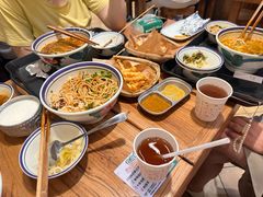 -云阿蛮云南生烫牛肉米线(奉贤路店)