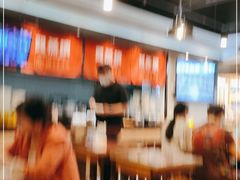大堂-双燕楼·手工馄饨·汤面小吃(世纪汇店)