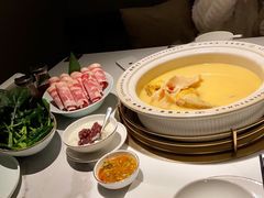 -领鲜天下·焗海鲜·花胶鸡(天目里店)