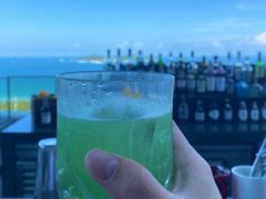 -瑰丽酒店·海吧·天际下午茶·现场DJ·天台酒吧