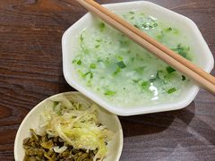 -舒小笼松针小笼包