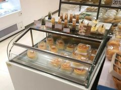 面包甜点陈列柜-BreadTalk面包新语·烘焙蛋糕(高德置地春广场店)