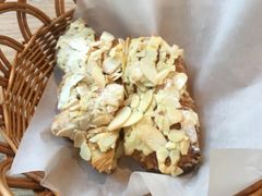 杏仁面包-麦田工坊(月湖店)