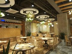 -香山湖家家宴(中山陵店)