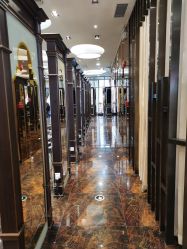 点击看大图 -八佰伴8008星级形象店