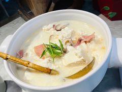 黄山火腿炖蔬菇-皖厨·中国徽菜(万象天地店)