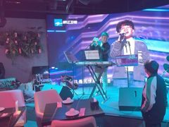 -粉墨特色菜·烧烤音乐酒馆