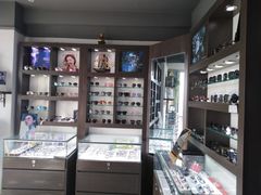 -视野联行眼镜蔡司·依视路官方授权店(顺城店)