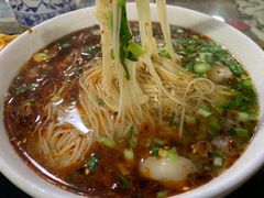 -陇上全荟兰州传统牛肉面(延吉路店)