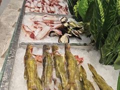 -金滏山·烤肉海鲜火锅自助(襄阳万达店)