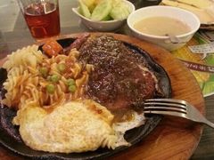 -豪客来牛排(中央花苑店)