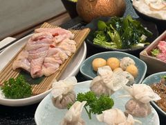 -得意咚瓜·顺德鱼生·冬瓜火锅(深圳首店)