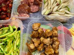 -蓝精灵饺子店