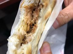 潼关肉夹馍-十三朝牛馍王擀面皮(骡马市店)