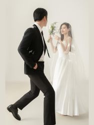 -拾尚映画·STUDIO婚纱摄影(中关村店)