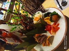 -雍和会海鲜姿造自助(湖东路店)