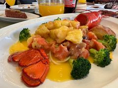 -悦泰环球美食自助(金茂旗舰店)