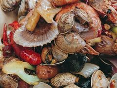 -老东镇啤酒屋海鲜加工·蒸汽海鲜·海鲜烧烤(台东店)