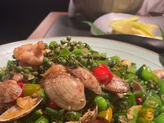 -Ameigo梅果·云贵川bistro(长宁来福士店)