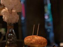 -layback cafe & bar
