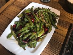 老干妈豆角-俏湘私房菜(国贸店)