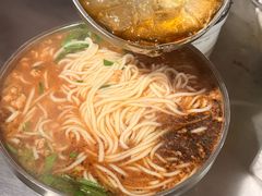 -正宗杨记普洱酸醋米线(总店)