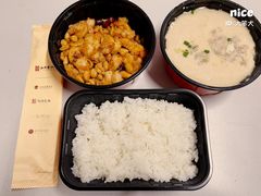 -泓历皇朝酒店(东亭店)