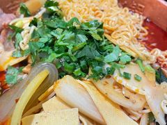 -成都你六姐·牛肉冒菜(城市集市合生汇店)