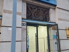 -布瑞琳洗衣(西堤红山店)