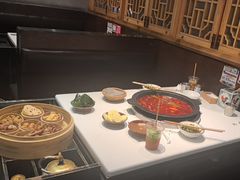 -卤校长老火锅(杨家坪直营店)