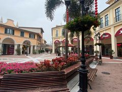 -佛罗伦萨小镇广佛名品奥特莱斯(疏港路店)