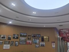 -雅悦齿科(顾村公园店)