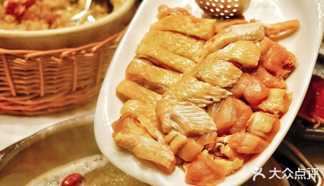 魔都探店｜上海滩蕞好吃的生蚝🐔煲！