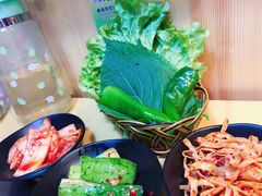 -小黑猪石板烤肉(皇冠花园店)