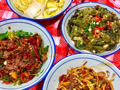 -荆九爷爆炒桥头三嫩(夫子庙店)