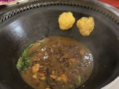 -哈尔滨东北铁锅炖(都督街店)