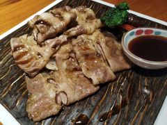 -山川小町·极番烧肉(新地假日广场店)