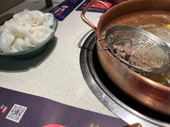 -牛村来人潮汕牛肉火锅(西单店)