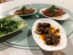 -量贩海鲜餐厅