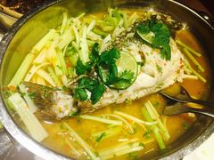 明炉鲜鱼-阿诺泰·泰国餐厅(棕北店)