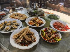 -四川小胡子海鲜(丁村万人海鲜广场店)