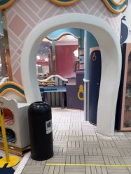 -奈尔宝·儿童乐园·亲子餐厅(苏州大悦城店)