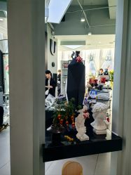 -U·NI SALON 造型