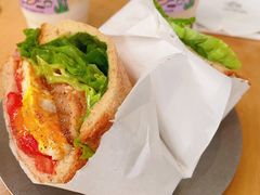 -爱樂咖啡(青年体育公园店)