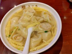 刀鱼馄饨-老半斋(福州路店)
