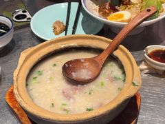 生滚牛肉粥-潮界(虹桥新天地店)