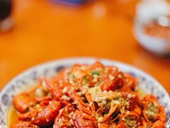 -琥珀老六龙虾(四里河店)