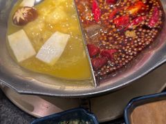 -湊湊火锅·茶憩(打浦桥日月光店)