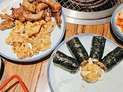 -明洞阿姨·韩式酱蟹烤肉·创意料理(三元桥店)