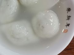 鲜肉汤团-朱新年·苏式汤团·面点(北寺塔店)